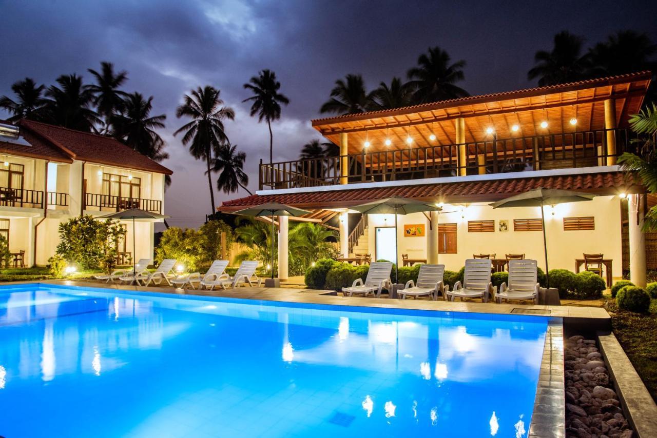 Green Parrot Beach Resort Tangalle Eksteriør bilde