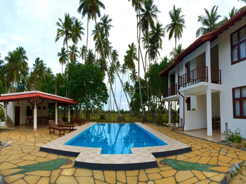 Green Parrot Beach Resort Tangalle Eksteriør bilde